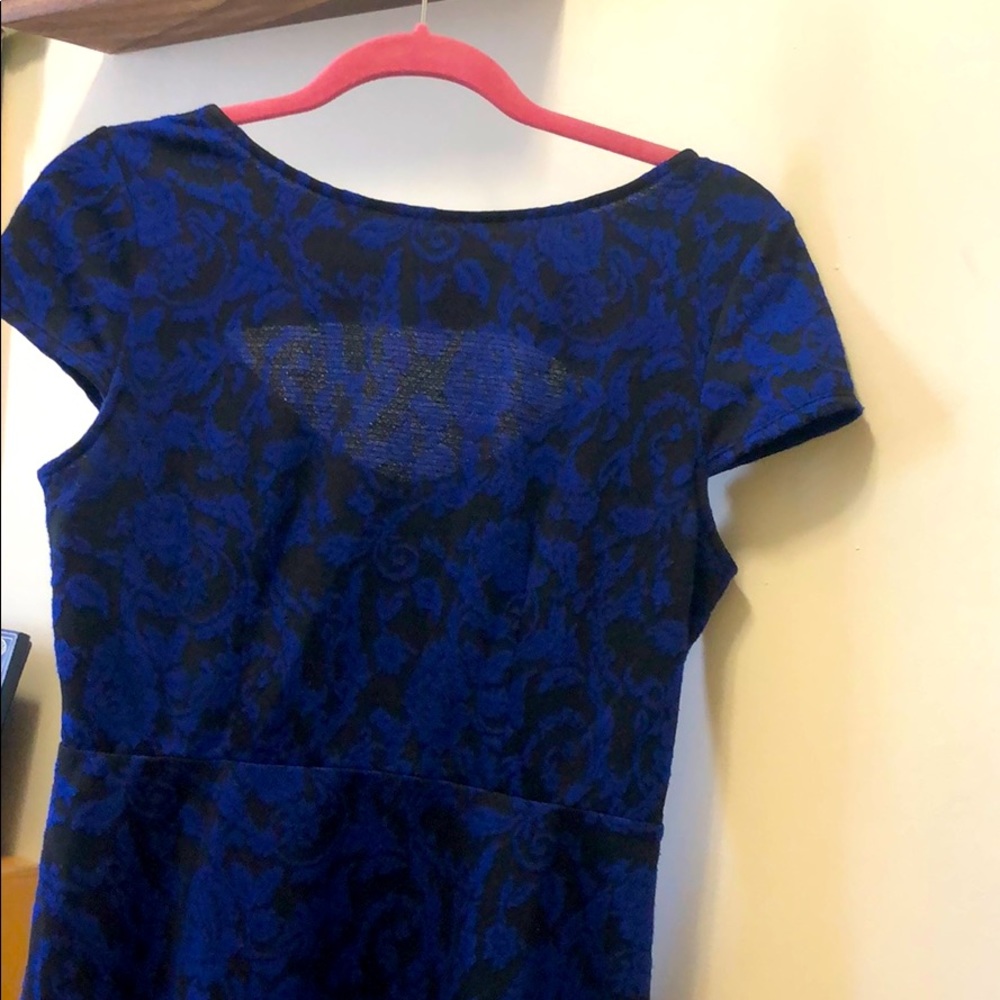 Eric + Lani capped sleeve cocktail dress